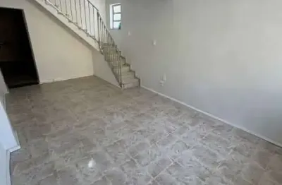 Casa com 3 quartos à venda na rua florinda, piedade, rio de janeiro, 62 m2 por r$ 330.000