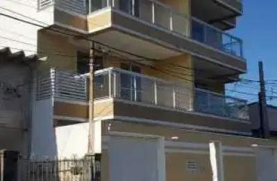 Excelente apartamento 2 quartos sendo 1 suíte e vaga em vila kosmos rj