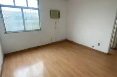 Apartamento com 2 quartos à venda na rua dúlio costa, irajá, rio de janeiro por r$ 165.000