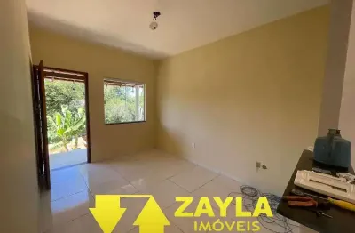 Casa linear 2 quartos vaga na garagem à venda em balneário bambuí - maricá, rj