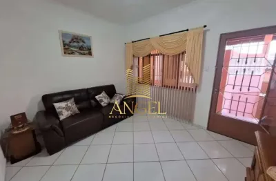 Casa com 2 quartos à venda no Jardim Teresa, São Paulo 
