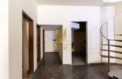 Sobrado com 3 suítes, 6 banheiros e 5 vagas - Vila Regente Feijó