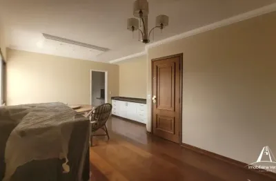 Vendo lindo apto 90m2, na vila mariana, 3 dorms, 1 suíte, 1 quarto empregada.