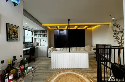 Vendo luxuosa cobertura com 2 suítes na chácara inglesa