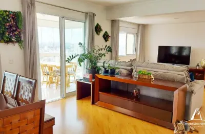Vendo lindo apto próximo ao metrô santa cruz com 3 quartos
