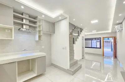 Vendo linda casa, 160m2, 4dorms, 3suítes, 5banhos, 2vgs, na chácara klabin