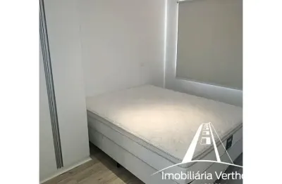 Vendo apto maravilhoso na vila mariana com suíte e sacada