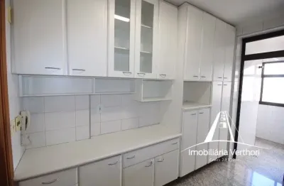 Alugo lindo apto 100m2 / 3 dormitórios (1 suíte) / 2 vagas / depósito / próximo ao metrô saúde