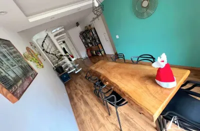Vendo cobertura duplex mobiliada com piscina privativa e localização privilegiada próximo ao metrô são judas