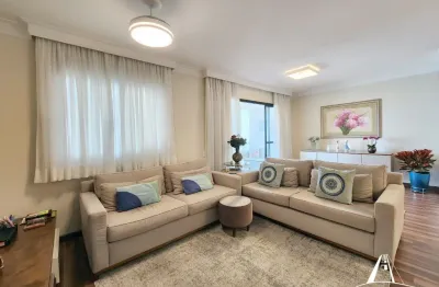 Vendo apto impecável todo reformado com 3 dorms próximo ao metrô praça da árvore