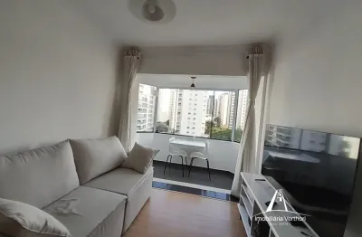 Lindo apto para venda, bem espaçoso e ensolarado próximo a estação conceição do metrô!