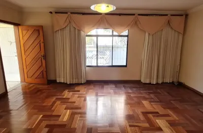 Alugo lindo sobrado no ipiranga com 4 dorms, sendo 2 suites, 6 vagas