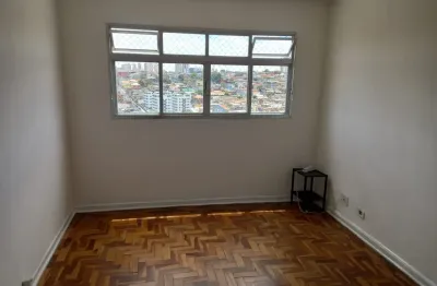 Apto para venda no Condomínio Edifício Cherem, na Vila Santo Stefano.