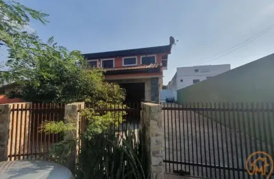 Sobrado com 4 quartos  à venda, 208.00 m2 por r$1090000.00  - hauer - curitiba/pr