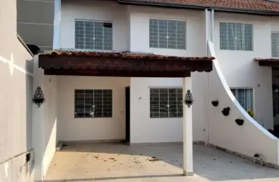 Sobrado com 3 quartos  para alugar, 90.00 m2 por r$2290.00  - boqueirao - curitiba/pr