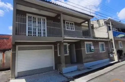 Sobrado com 3 quartos  para alugar, 100.00 m2 por r$2200.00  - boqueirao - curitiba/pr