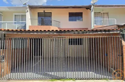 Sobrado com 3 quartos  para alugar, 130.00 m2 por R$2590.00  - Boqueirao - Curitiba/PR