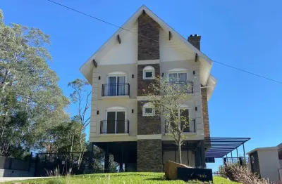 Cobertura com 3 quartos à venda na Moze Scur, 30, Ipê Amarelo, Gramado