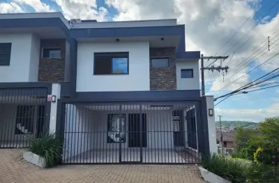 Casa com 3 quartos à venda na Rua Índia, 768, Petrópolis, Novo Hamburgo