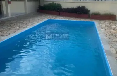 Sobrado em condomínio a venda na prainha, caraguatatuba/sp, com 2 dormitórios