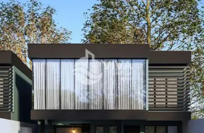 Imperdível oportunidade de casa à venda na praia do morro em guarapari-es: 3 quartos, 1 suíte, 2 salas, 2 banheiros, 2 vagas de garagem, 130m² de área.