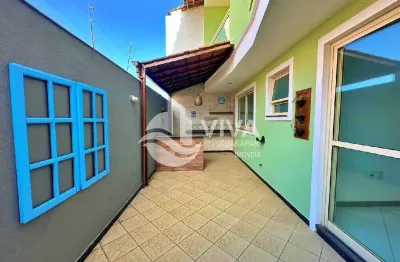 Casa duplex composta por 3 quartos á venda no jardim santa rosa, guarapari-es