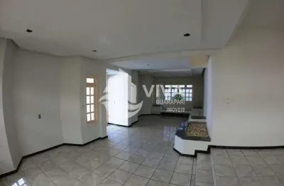 Imperdível casa de luxo na praia do morro em guarapari-es: 6 quartos, 3 suítes, 3 salas, 5 banheiros, 4 vagas de garagem e 360m² de área!