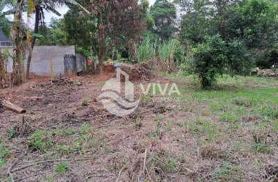 Terreno à venda em Guarapari-ES, Santa Mônica, 360m² de área. Imperdível oportunidade de investimento!