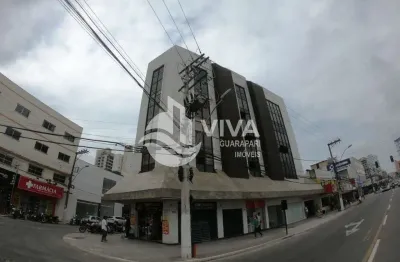Sala comercial à venda no centro de guarapari-es: 1 sala, 1 banheiro, 1 vaga de garagem, 84m² de área