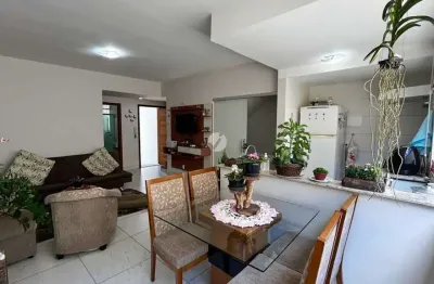 Casa com 3 quartos à venda na aníbal benévolo, 623, santa efigênia, belo horizonte por r$ 720.000