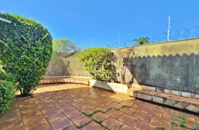 Casa térrea mista para venda e locação no bairro alto da boa vista, próximo a av. prof. joão fiúsa - ribeirão preto/sp.