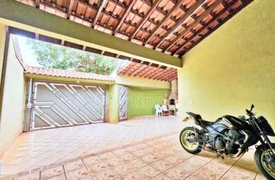 Casa térrea à venda no Bairro Residencial e Comercial Palmares, próximo a Rodovia Anhanguera - Ribeirão Preto/SP.