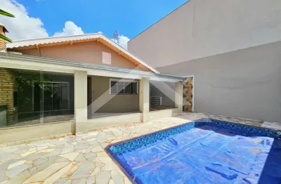 Casa térrea de 197m² de área construída para venda e locação, próximo ao san sebah - ribeirão preto/sp.