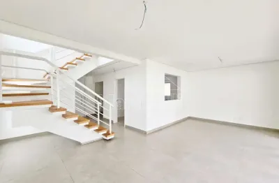 Sobrado à venda no condomínio jardim sul, próximo ao pão de açúcar - ribeirão preto/sp.