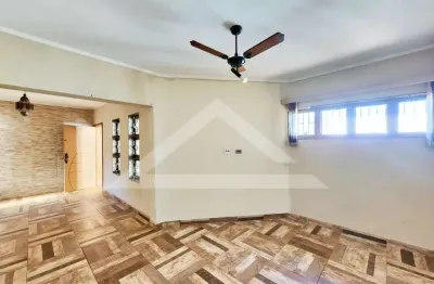 Casa térrea de 178m² de área construída à venda, próximo ao educandário - ribeirão preto/sp.