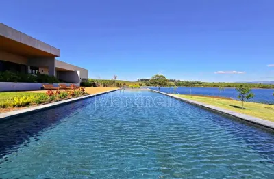Casa térrea à venda no condomínio reserva mata azul, após a balsa - delfinópolis/mg.