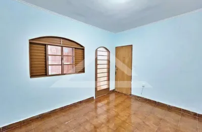 Casa térrea para locação no bairro vila elisa, próximo a rua guiana inglesa - ribeirão preto/sp.