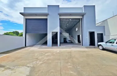 Imóvel comercial para venda e locação no Bairro Parque Residencial Cândido Portinari, próximo à Rod. Anhanguera - Ribeirão Preto/SP.