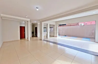 Casa comercial à venda na Vila Tibério, Ribeirão Preto 