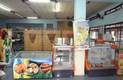 Casa comercial à venda no Jardim Interlagos, Ribeirão Preto 