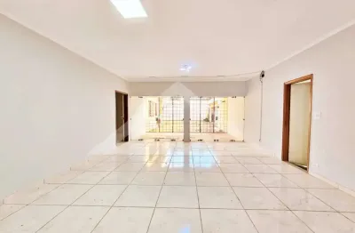 Casa térrea residencial | comercial para locação no bairro ribeirânia, próximo a faculdade unaerp - ribeirão preto/sp.