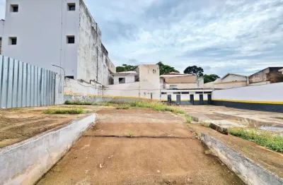 Terreno comercial à venda no Bairro Centro, próximo à Av. Nove de Julho - Ribeirão Preto/SP.