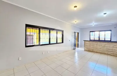 Casa térrea residencial | comercial para locação no bairro santa cruz do josé jacques, próximo ao coc da portugal - ribeirão preto/sp.