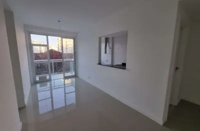 Apartamento de 2 quartos sendo 1 suíte com 60 m² e direito ao uso de laje 50 m²