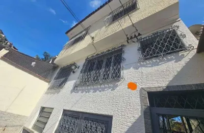 De 220 mil por 190 mil ! apartamento no engenho novo com 163 m² de 3 quartos com 3 vagas cobertas.