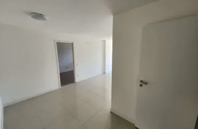 Apartamento de 79 metros quadrados no bairro barra da tijuca com 2 quartos