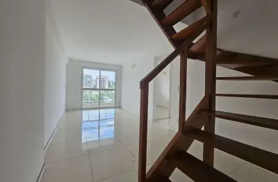 Cobertura na freguesia com 155 m² de 3 quartos sendo 3 suítes.