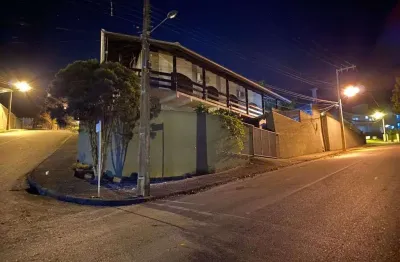 Casa com 4 dormitórios à venda no bairro centro em pomerode/sc