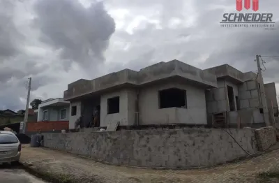 Casa com 2 dormitórios à venda no bairro Araponguinhas em Timbó/SC