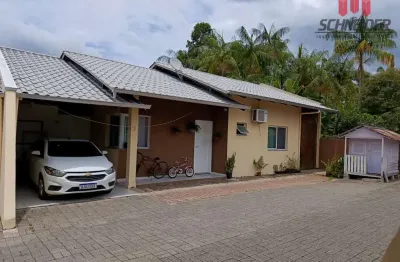 Casa com 3 dormitórios à venda no bairro Centro em Ascurra/SC